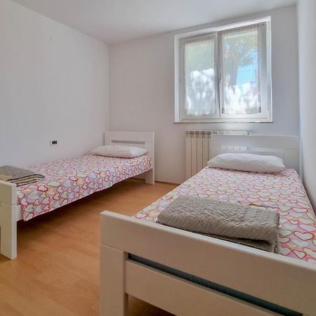 Ena Apartamento Novigrad Istria Exterior foto