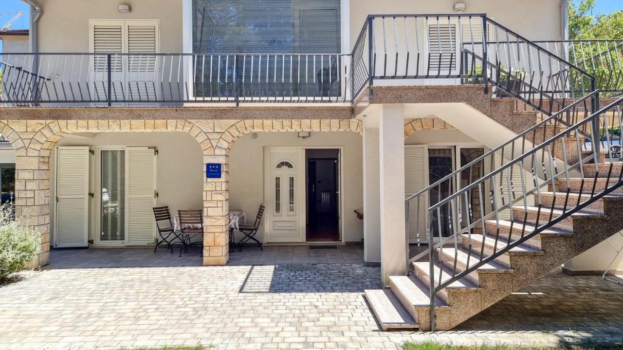Ena Apartamento Novigrad Istria Exterior foto
