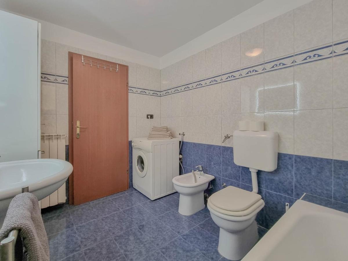 Ena Apartamento Novigrad Istria Exterior foto