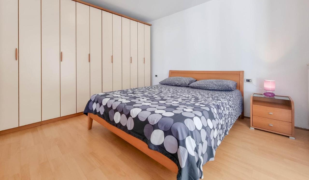 Ena Apartamento Novigrad Istria Exterior foto